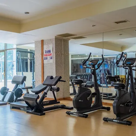 Sural (adults Only) 5* Side