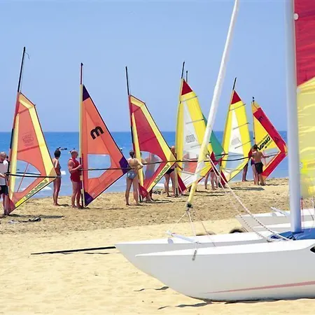 Sural (adults Only) Rezort Side