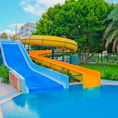 Sural (adults Only) Rezort Side