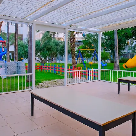 Sural (adults Only) Rezort Side