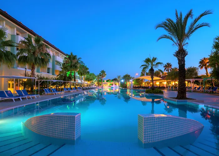 Semesteranläggning (resort) Sural (adults Only)