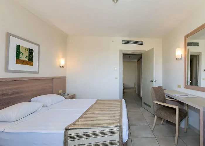 Sural (adults Only) 5* Σιντέ