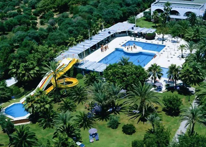 Sural (adults Only) Θέρετρο