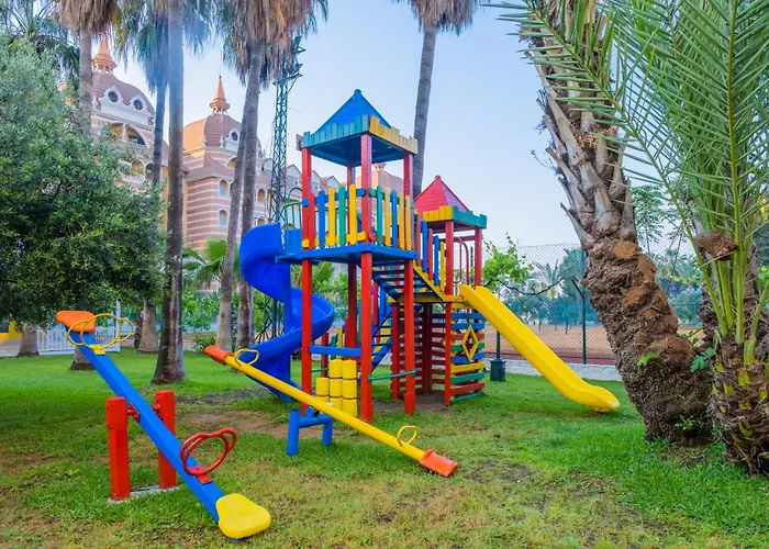 Rezort Sural (adults Only)